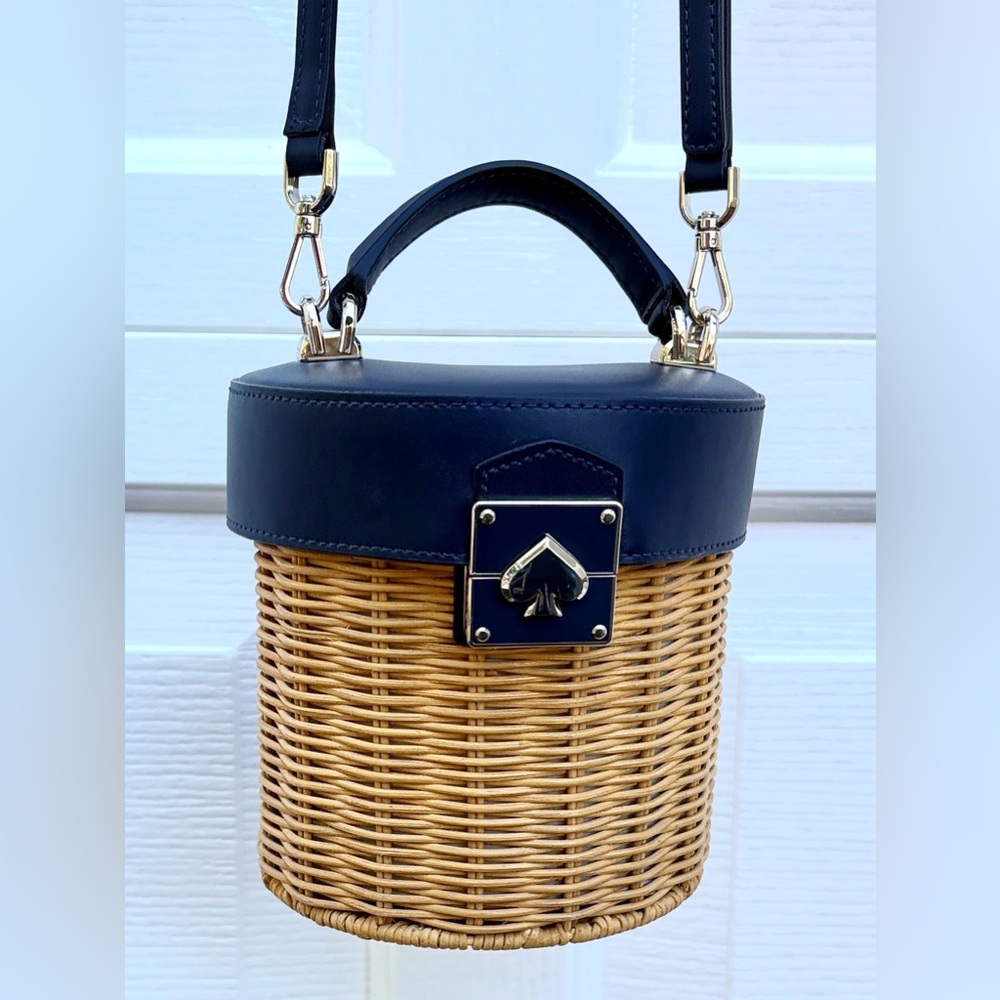 Kate spade Rumi wicker crossbody bag. NWOT